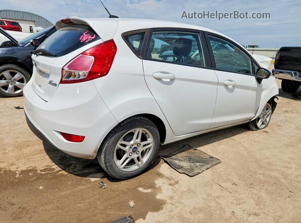 3FADP4EJ0HM119333 2017 FORD FIESTA White Rear right