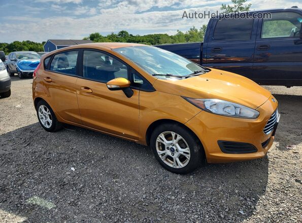 3FADP4EJ1GM174680 2016 FORD FIESTA Оранжевый Передняя правая четверть