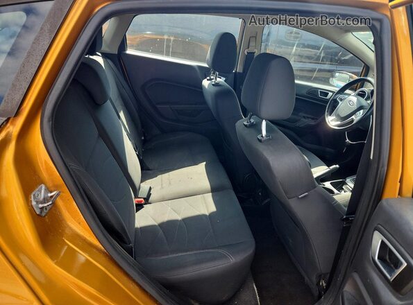 3FADP4EJ1GM174680 2016 FORD FIESTA Оранжевый Вид задних сидений