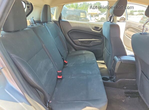 3FADP4EJ1HM158657 2017 FORD FIESTA Silver Սալոնի հետևի տեսք