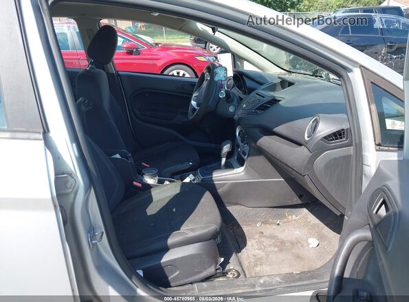 3FADP4EJ2HM113758 2017 FORD FIESTA Silver Vista interior delantera