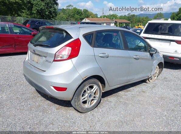 3FADP4EJ2HM113758 2017 FORD FIESTA Silver Trasero derecho