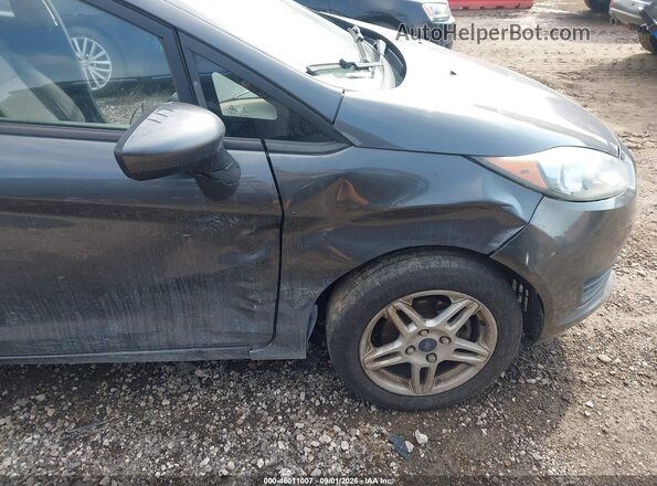 3FADP4EJ2JM121977 2018 FORD FIESTA Gray Widok z przodu