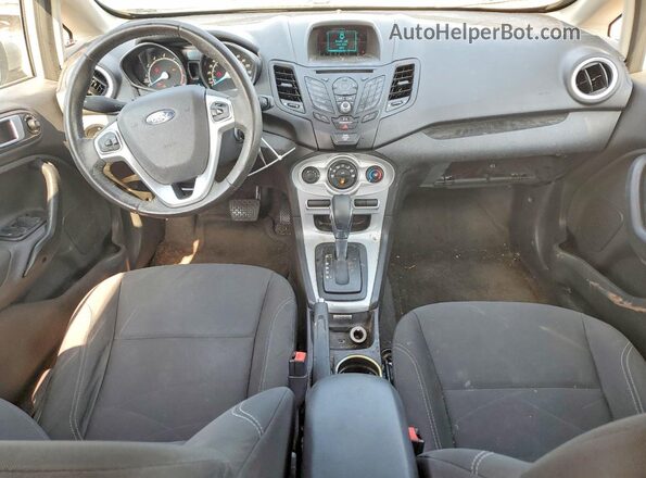 3FADP4EJ3GM128915 2016 FORD FIESTA Silver Вид панелі приладів