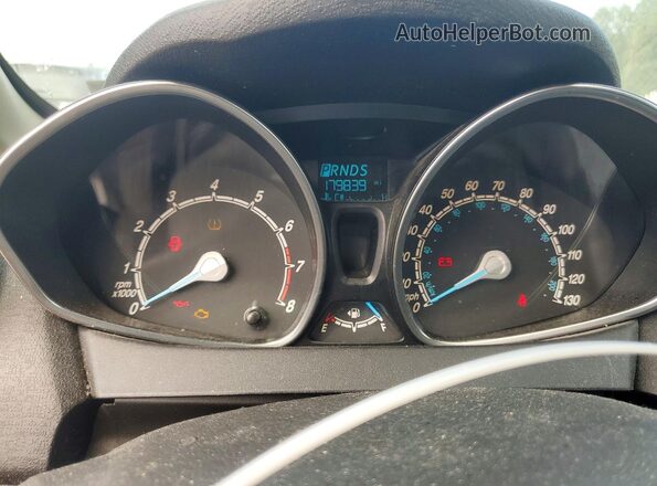 3FADP4EJ3JM122779 2018 FORD FIESTA Серебряный Вид щитка приборов