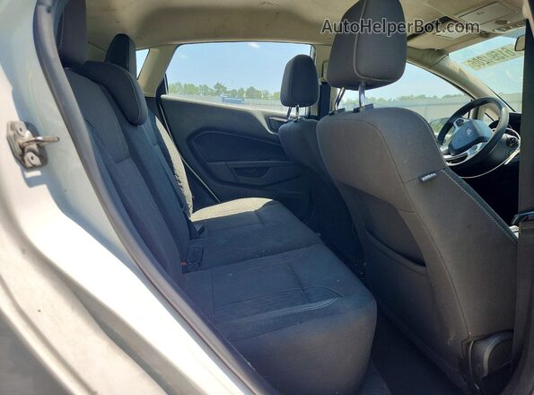 3FADP4EJ3KM124159 2019 FORD FIESTA White Вид задніх сидінь