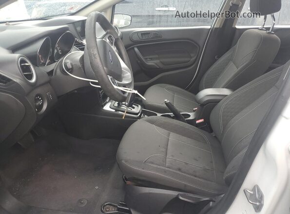 3FADP4EJ5KM106567 2019 FORD FIESTA White Front interior view