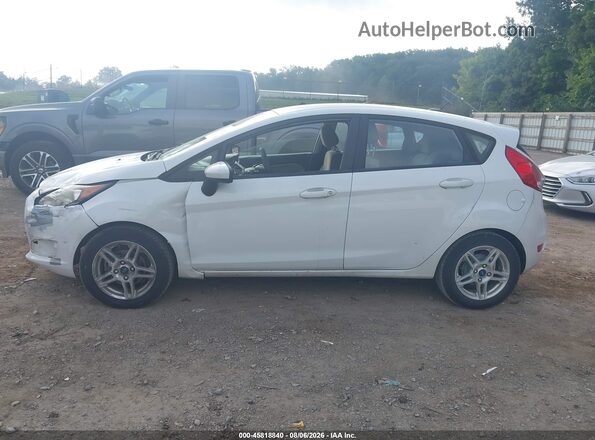 3FADP4EJ5KM130965 2019 FORD FIESTA White სალონის 360-გრადუსიანი ხედი