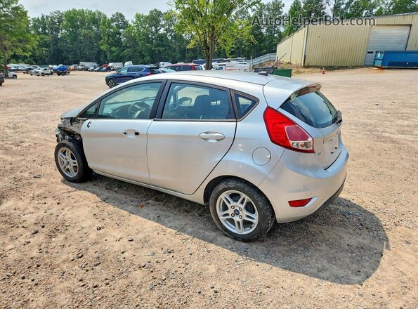 3FADP4EJ6HM114766 2017 FORD FIESTA Silver Tył lewy
