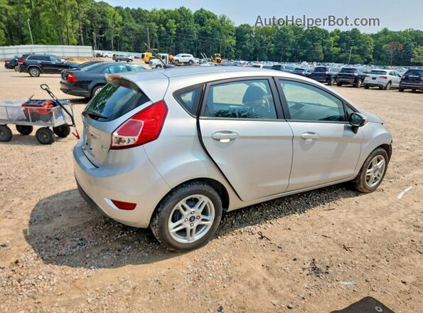 3FADP4EJ6HM114766 2017 FORD FIESTA Silver Tył prawy