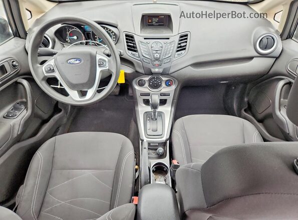 3FADP4EJ6JM101182 2018 FORD FIESTA Черный Вид панели приборов