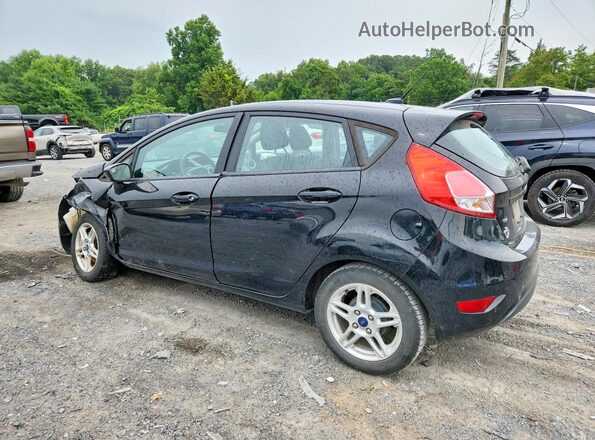 3FADP4EJ6JM101182 2018 FORD FIESTA Черный Задняя левая четверть