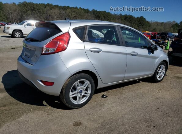 3FADP4EJ7JM121991 2018 FORD FIESTA Silver Հետևի աջ