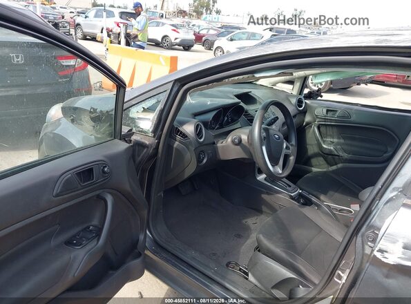 3FADP4EJ7KM143698 2019 FORD FIESTA Gray Вид салону спереду
