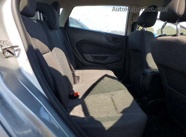 3FADP4EJ8KM144049 2019 FORD FIESTA Серебряный Вид задних сидений