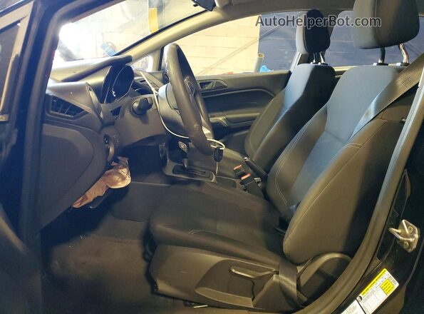 3FADP4EJ9HM149527 2017 FORD FIESTA Black Widok wnętrza z przodu