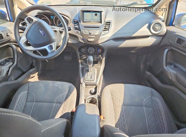 3FADP4EJXJM124139 2018 FORD FIESTA Blue Vista del salpicadero