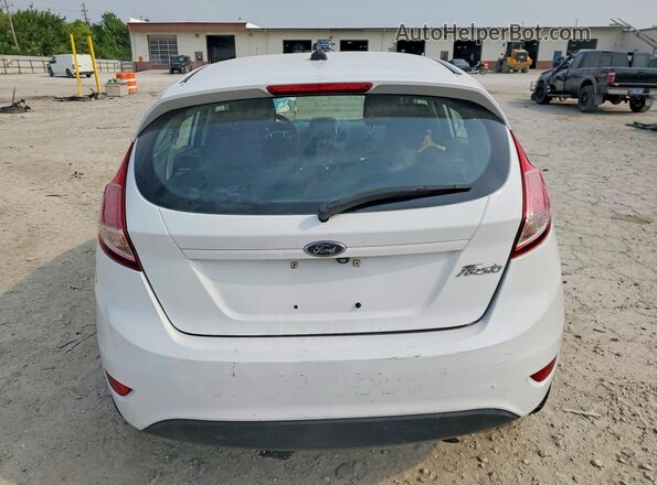 3FADP4EJXKM106404 2019 FORD FIESTA Белый Вид сзади
