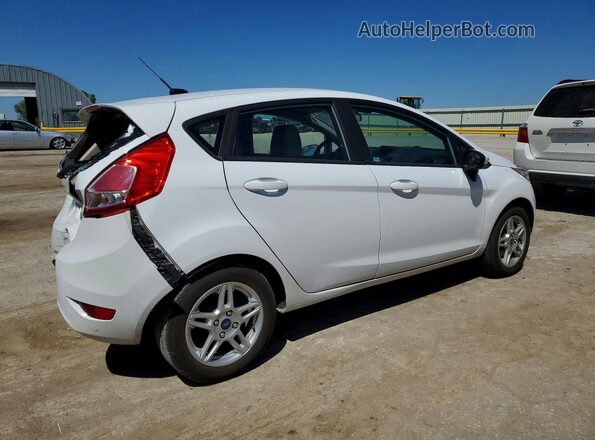 3FADP4EJXKM158177 2019 FORD FIESTA White Задня права чверть