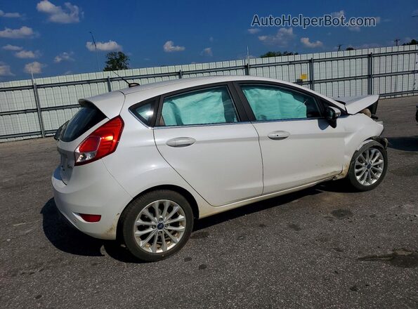 3FADP4FJ9HM139210 2017 FORD FIESTA Белый Задняя правая четверть