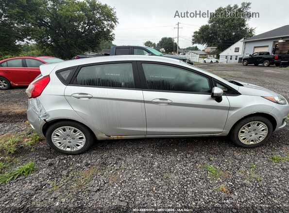 3FADP4TJ4JM143272 2018 FORD FIESTA White Սալոնի հետևի տեսք