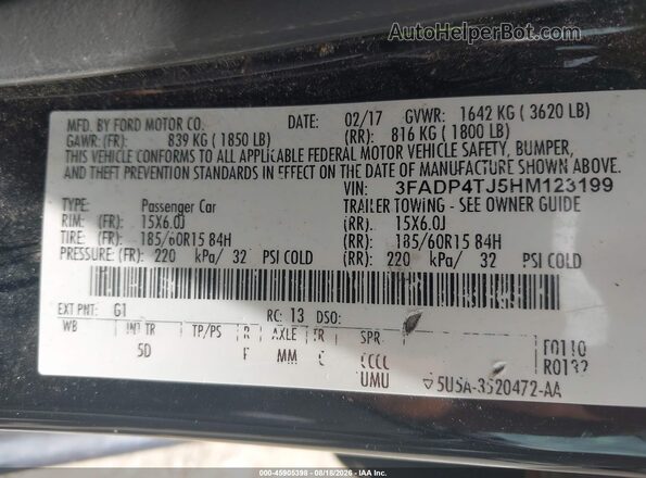3FADP4TJ5HM123199 2017 FORD FIESTA Black Vista del compartimento del motor