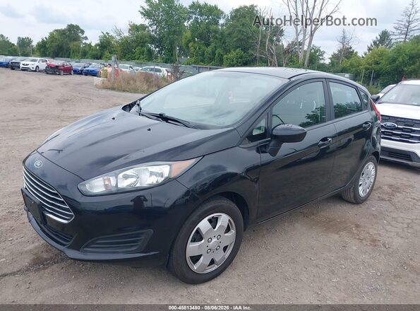 3FADP4TJ6GM139507 2016 FORD FIESTA Черный Передняя левая четверть