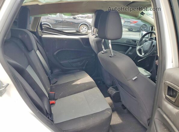 3FADP4TJ7HM171030 2017 FORD FIESTA White Vista de los asientos traseros