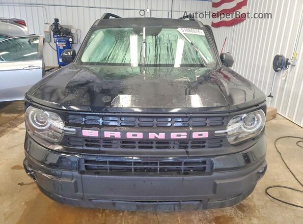 3FMCR9B66MRA85100 2021 FORD BRONCO Черный Вид спереди