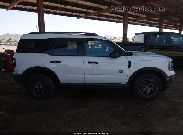 3FMCR9B68MRB22129 2021 FORD BRONCO SPORT White Widok wnętrza z tyłu