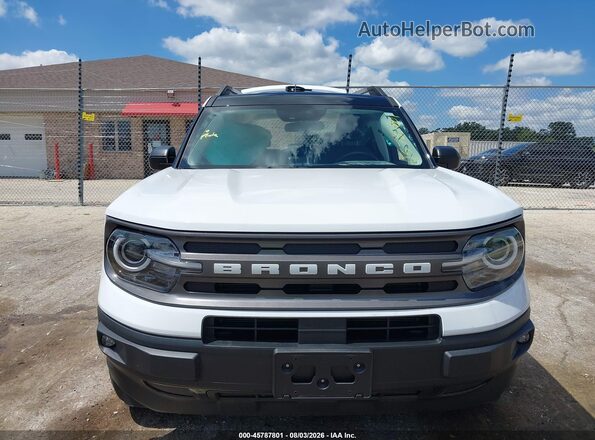 3FMCR9B68RRF72077 2024 FORD BRONCO SPORT White ხელსაწყოთა პანელის ხედი