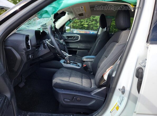 3FMCR9B6XPRD22935 2023 FORD BRONCO White Widok wnętrza z przodu
