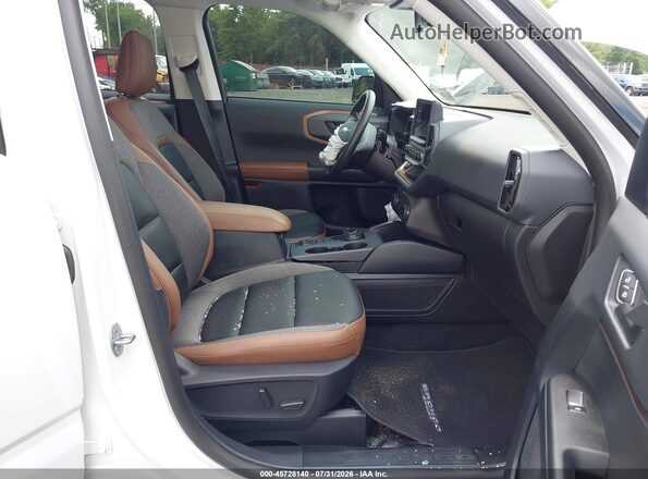 3FMCR9C67RRF66284 2024 FORD BRONCO SPORT White Widok wnętrza z przodu