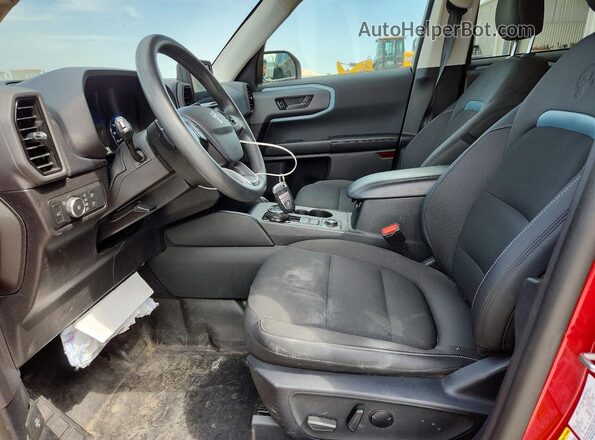 3FMCR9D9XMRA62779 2021 FORD BRONCO Красный Вид салона спереди