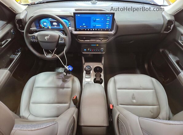 3FMCR9DA0TRE28127 2026 FORD BRONCO Оранжевый Вид панели приборов
