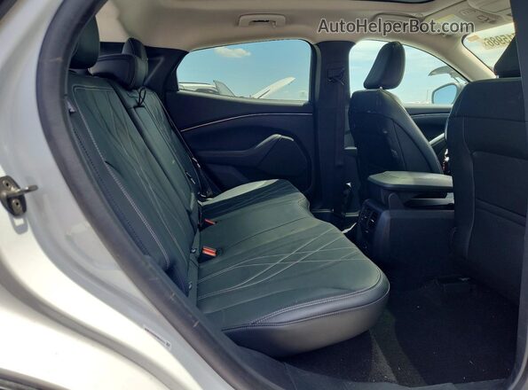 3FMTK2SU6PMA31212 2023 FORD MUSTANG Silver Вид задньої частини салону