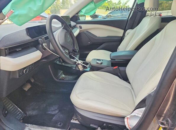 3FMTK3R45PMB00743 2023 FORD MUSTANG Gray Vista interior delantera