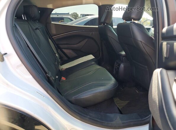 3FMTK3R47PMB01845 2023 FORD MUSTANG Blue Vista interior trasera