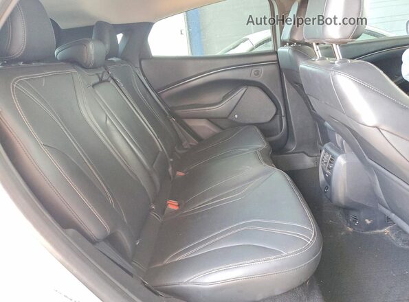 3FMTK3R77NMA25907 2022 FORD MUSTANG White Вид задньої частини салону