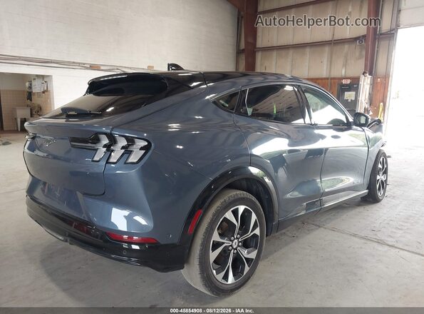 3FMTK3RM7MMA24325 2021 FORD MUSTANG MACH-E Light Blue Tył prawy