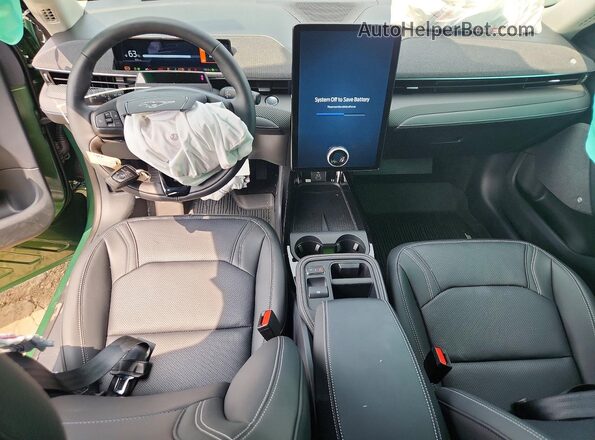 3FMTK3S59TMA10217 2026 FORD MUSTANG Green Widok deski rozdzielczej