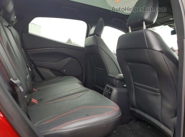 3FMTK3SU0MMA06596 2021 FORD MUSTANG Red Widok tylnych siedzeń