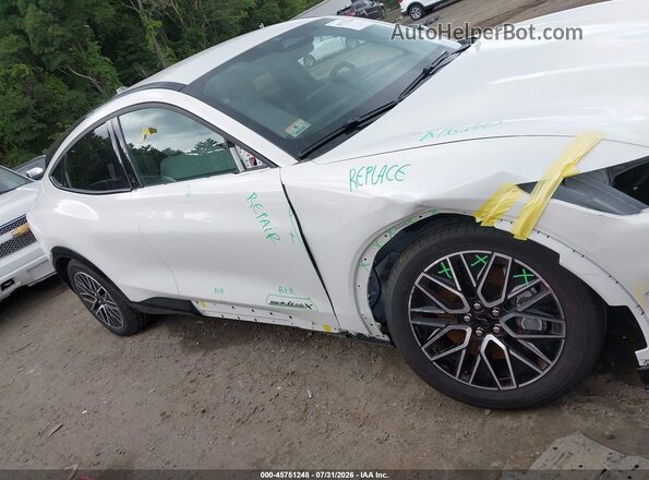 3FMTK3SU4RMA12005 2024 FORD MUSTANG MACH-E White Սալոնի հետևի տեսք