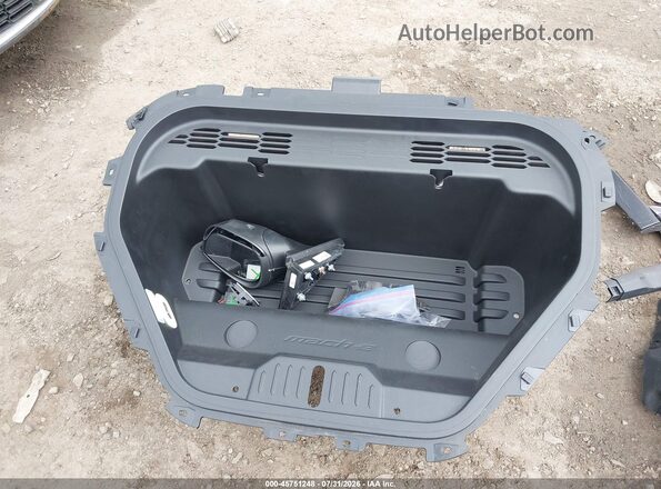 3FMTK3SU4RMA12005 2024 FORD MUSTANG MACH-E White 