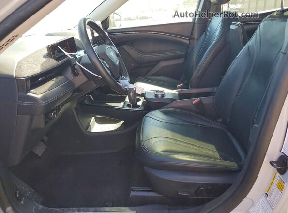 3FMTK3SU9PMA74237 2023 FORD MUSTANG White Front interior view