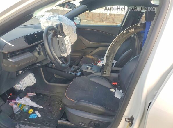 3FMTK4SE2MMD99774 2021 FORD MUSTANG Двухцветный Вид салона спереди