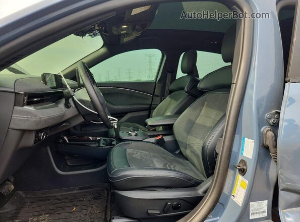 3FMTK4SX3PMA24031 2023 FORD MUSTANG Gray Front interior view