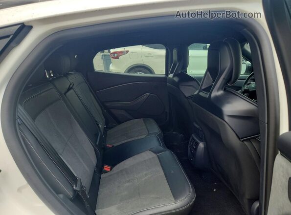 3FMTK4SX8SMA51010 2025 FORD MUSTANG White Widok wnętrza z tyłu