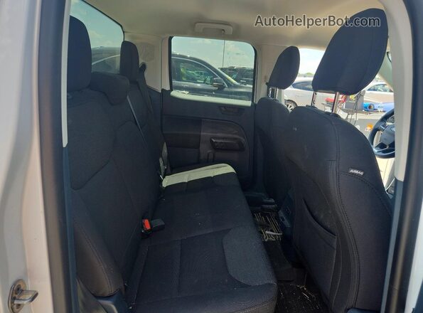 3FTTW8A33SRB12183 2025 FORD MAVERICK White უკანა სავარძლების ხედი