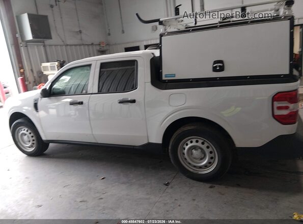 3FTTW8A38SRA56502 2025 FORD MAVERICK White Widok wnętrza z tyłu